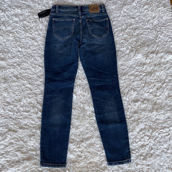 💟NWT Lee Mid Rise Skinny Ankle Jeans💟 - Picture 4 of 4